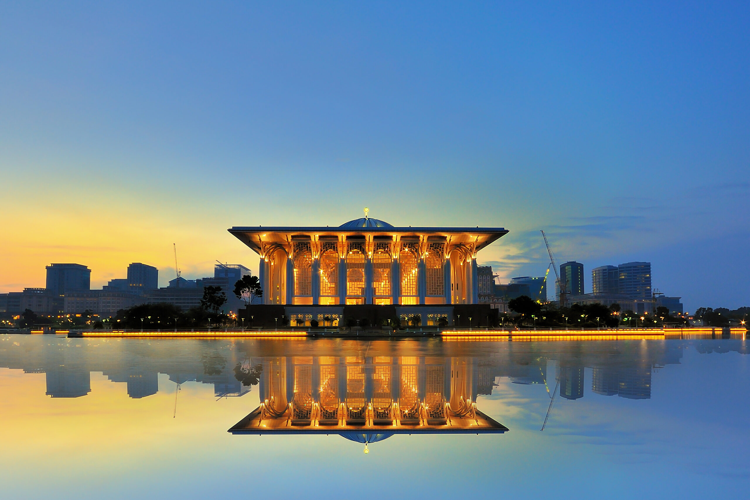 Masjid Tuanku Mizan Zainal Abidin
